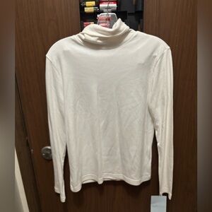 City Girl Country Girl Cream Turtleneck Women’s Medium NWT